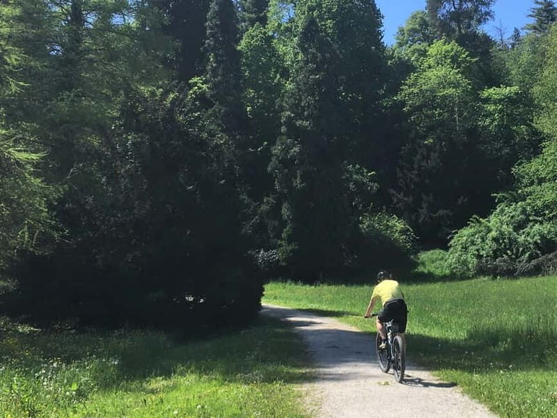 Trakoan: Bike tour to the cave, castle and volcano - Key Points