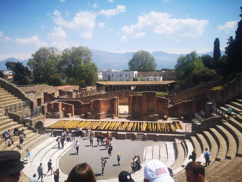 TRAMVIA -Da Naples: Pompei Ruins and Vesuvio Transfer by Bus - Key Points