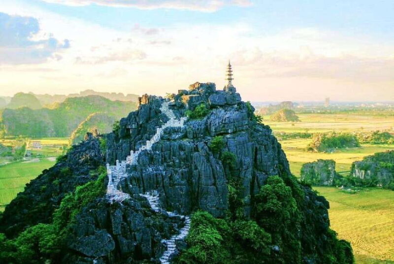Trang An Boat, Bai Dinh Pagoda, & Mua Cave Full Day Tour - Bai Dinh Pagoda Experience