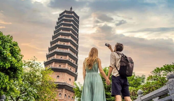 Trang An Boat, Bai Dinh Pagoda, & Mua Cave Full Day Tour - Frequently Asked Questions