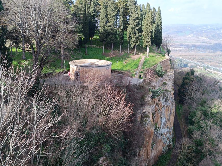 Transfer Florence-Rome With Stops in Orvieto & Bagnoregio - Reservation and Cancellation Policy