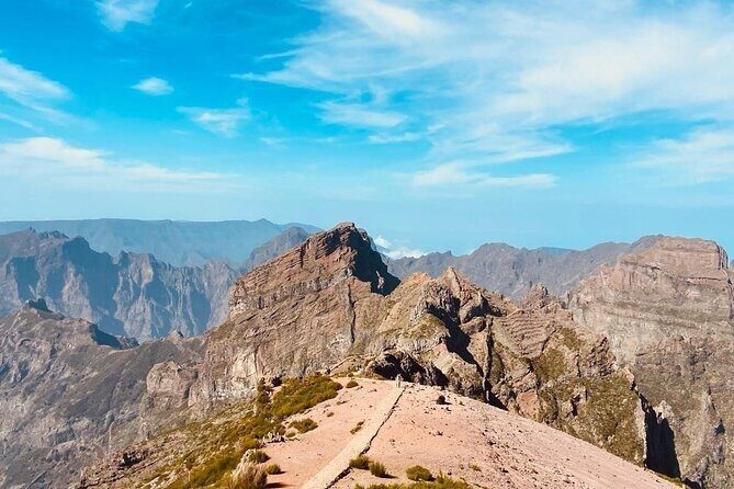 Transfer from Achada do Teixeira to Pico do Arieiro - Who This Tour Is Best For