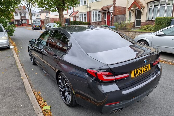 Transfer From Central London to Luton Airport - Vehicle Options