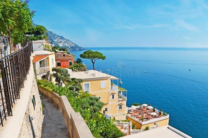 Transfer from Naples to Positano or Vice Versa - What’s Included and What’s Not