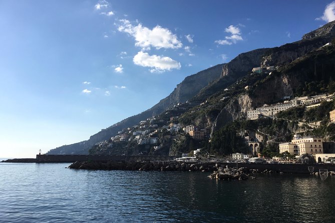 Transfer From Positano to Naples - Amenities and Features