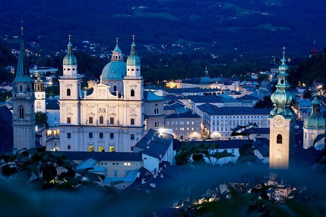 Transfer from Prague to Salzburg with Tour Stop in Cesky Krumlov - Who Would Benefit Most