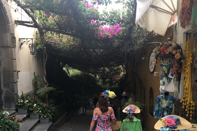 Transfer From Rome to Amalfi Coast/Sorrento Area and Vice Versa - Traveler Photo Highlights