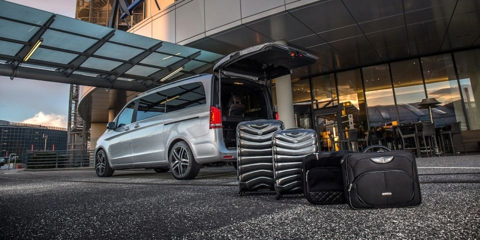 Transfer From the Americas Inter. Airport to Punta Cana - Multilingual Driver Options