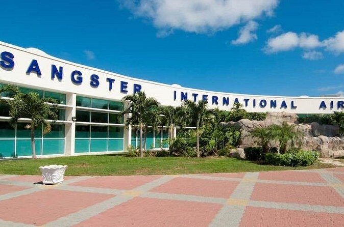 Transfer from/to Airport, Riu Reggae, Riu Montego Bay, Riu Palace - Who Should Consider This Service?