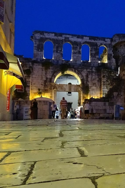 Transfer From Trogir to Split/Split Airport - Vehicle and Driver Features
