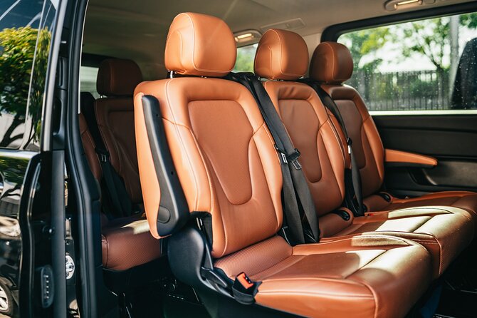 Transfer Hotel Seville-Seville Airport - Transportation Details