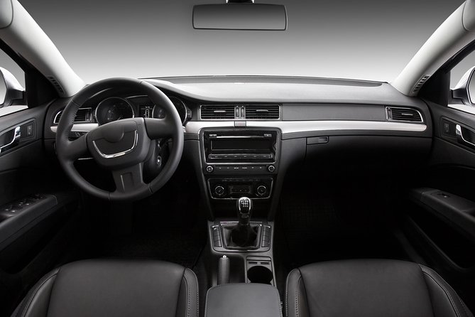 Transfer in Executiveprivate Vehicle From Atlanta Airport(Atl) -Atlanta Downtown - About Your Stay