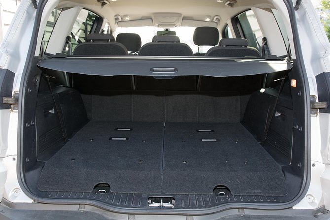 Transfer in Private Minivan From Calgary Airport (Yyc) to Calgary Downtown - Booking and Confirmation