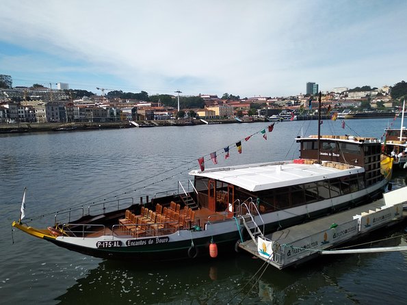 Transfer Oporto - Aeroport / up to 4 Passengers - Included Features