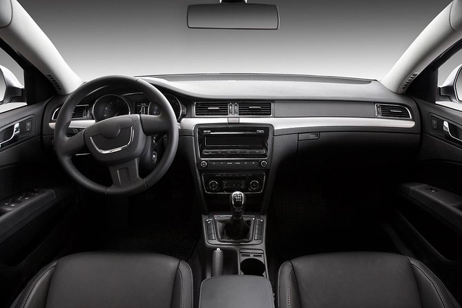 Transfer Private Vehicle Vancouver Downtown - Airport (YVR) - Operating Hours