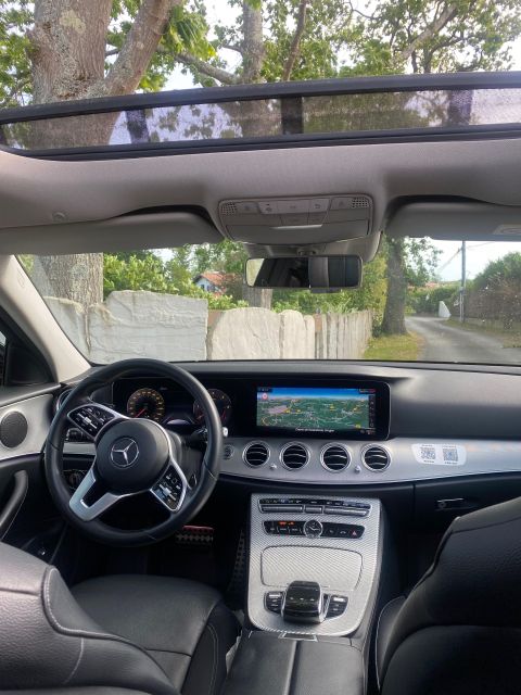 Transfer San Sebastian Airport (EAS) to City Center E-class - Driver and Vehicle Details
