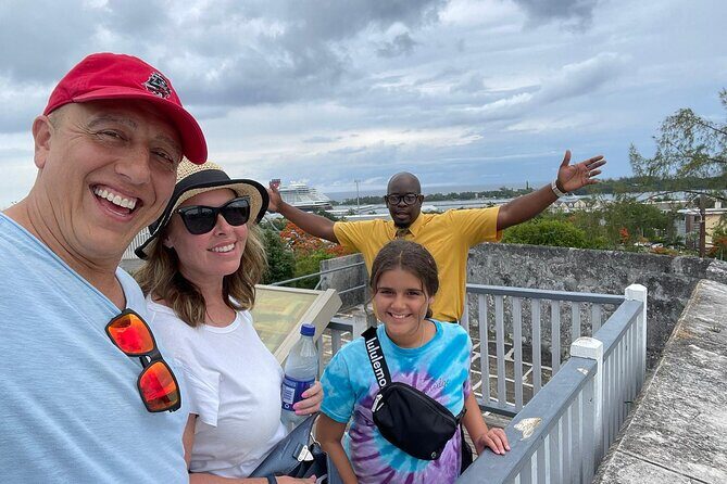 Transfer Service in Nassau Bahamas - Why Choose a Private Transfer in Nassau?