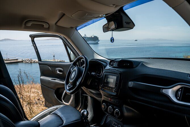 Transfer services everywhere in Mykonos with Jeep Renegade - The Sum Up