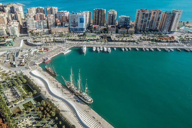 Transfer to Malaga from Seville - Who Should Consider This Transfer?  