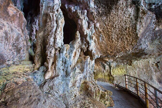 Transfer to the Bue Marino Caves and Cala Luna - FAQ