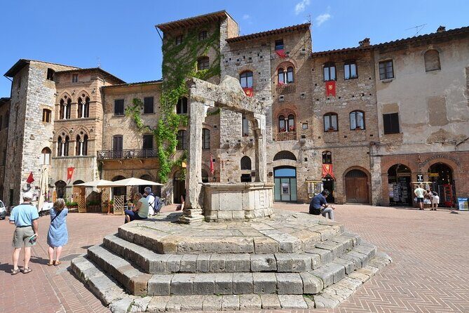 TRANSFER TOUR Florence to Lucca with a stop in San Gimignano - Transportation and Timing