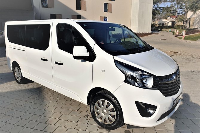 Transfer Trieste - Poreč - Vehicle and Amenities