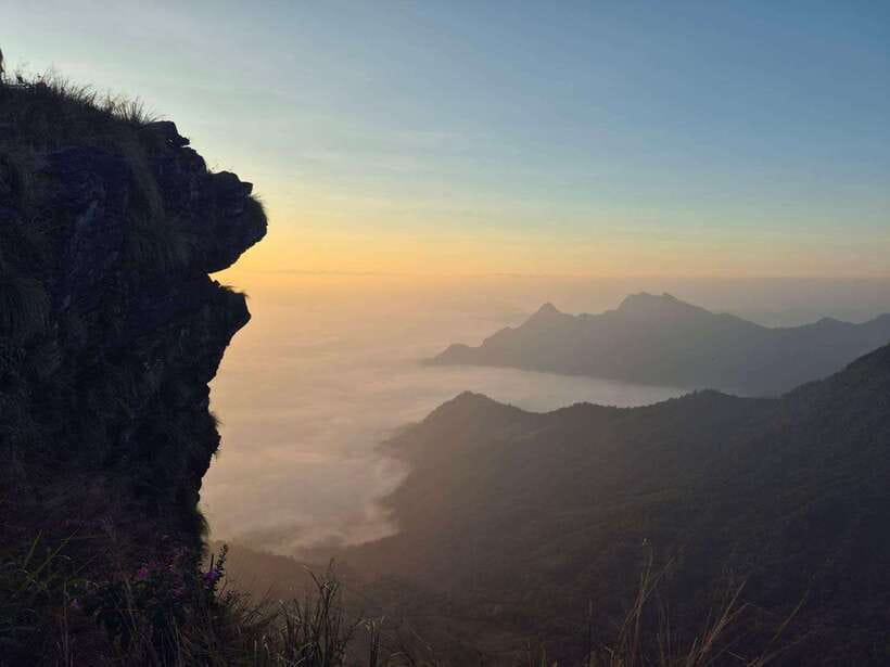 Transfer : Wonder Full Sunrise and Landscape at Phu Chifa - Key Points