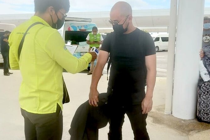 Transfers in Private Minibus - Pickup and Meeting Instructions