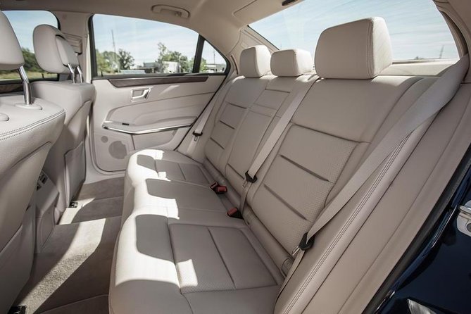 Transport From Lisbon Airport to the Center of Lisbon - Included Amenities