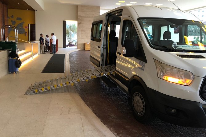 Transportation From Cancun Airport to Hotel Area of Playa Del Carmen - One Way - Customer Reviews and Ratings
