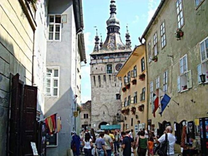 Transylvania Castles & Fortified Churches 4-Day Private Tour - Why Choose a Private Tour