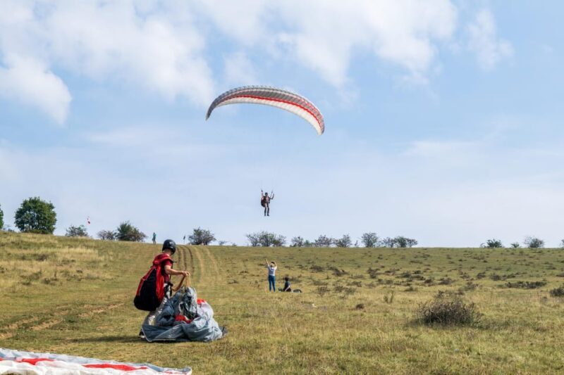 Transylvania Targu-Mures: Paraglider pilot for a day - Key Points