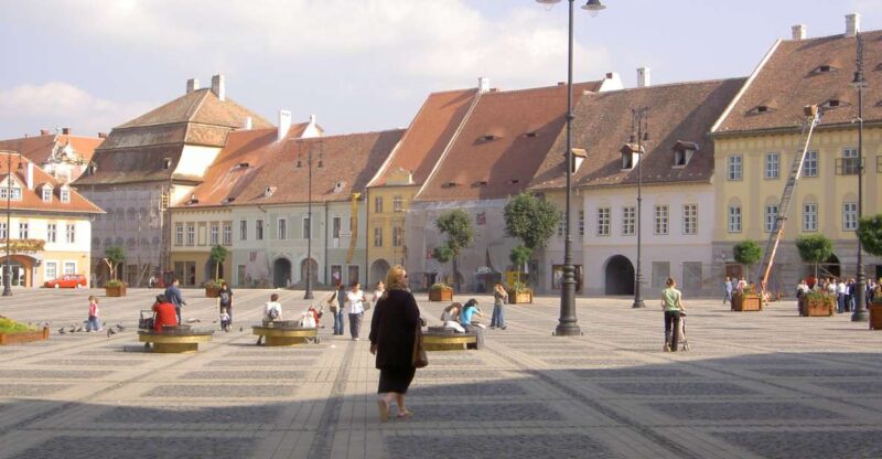 Transylvania Tour: Castles and Medieval Towns in Two Days - Notable Castles