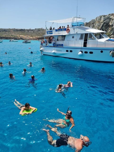 Trapani: Yacht Excursion to Levanzo and Favignana with Lunch - An Authentic Taste of Sicily’s Egadi Islands