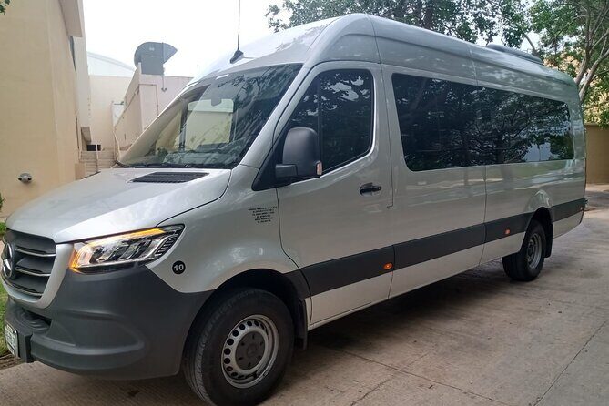 Traslado privado Mérida a Chichen Itzá y dejada en Riviera Maya - The Sum Up