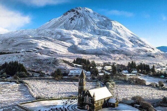 Travel and Experience the Emerald Isle. - Exploring the Tour: An In-Depth Look