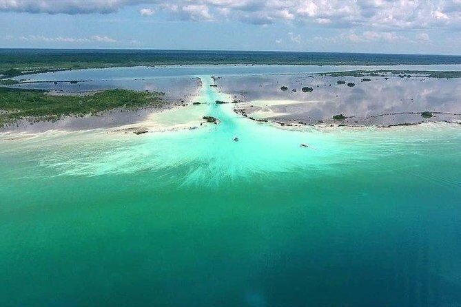 Travel Boat in Pontoon to Bacalar & Cenote Azul from Cancun - The Sum Up