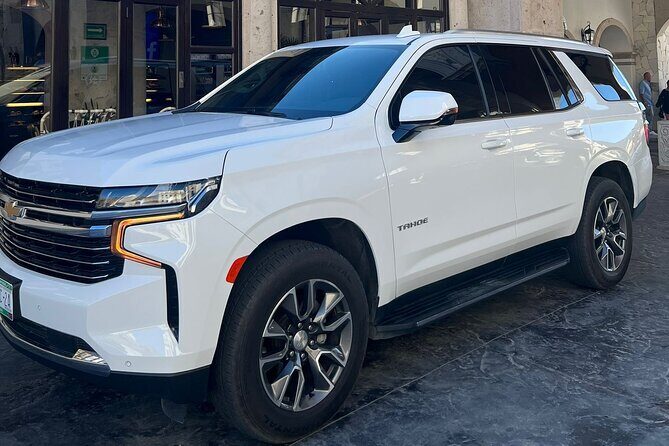 Travel First Class from Cabo San Lucas - Additional Services and Customization