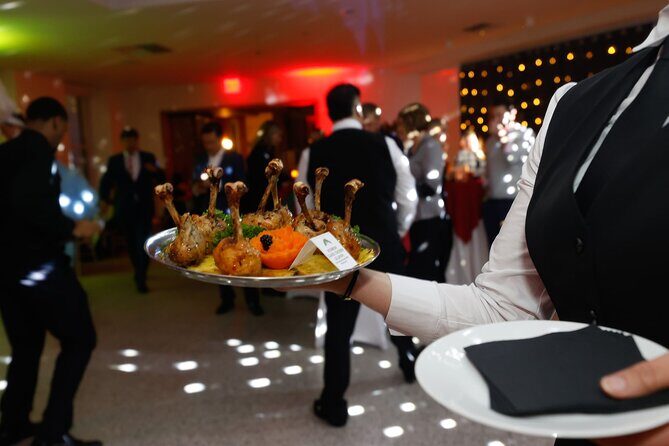 Tree Lighting Ceremony Indoor Viewing from 45 Rockefeller Center - FAQs