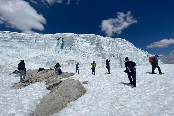 TREK TO THE GLACIER OF QUELCCAYA 2 Days (FROM MAY TO OCTOBER) - Physical Fitness Requirements