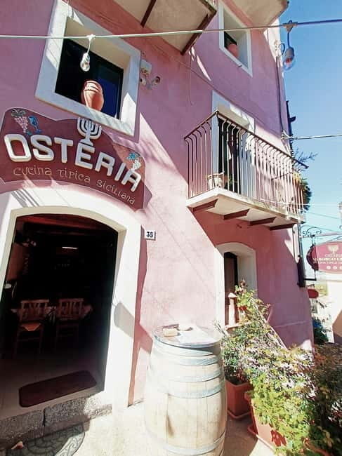 Trekking del Borgo di Castiglione di Sicilia - An In-Depth Look at the Trekking del Borgo di Castiglione di Sicilia