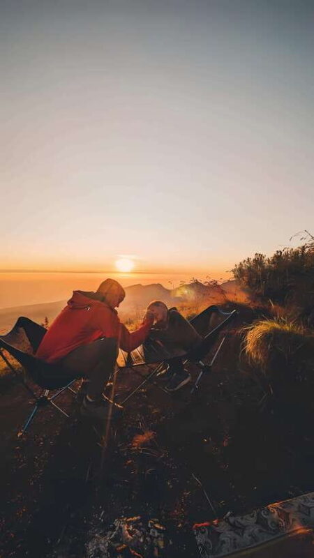 Trekking Mount rinjani 2 Days 1 Night to crater rim - An In-Depth Look at the Rinjani Trek Experience