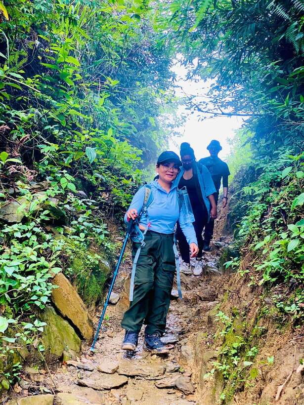 Trekking Sapa 1 Day With Local Guide, Terraced Rice Fields - Highlights and Activities