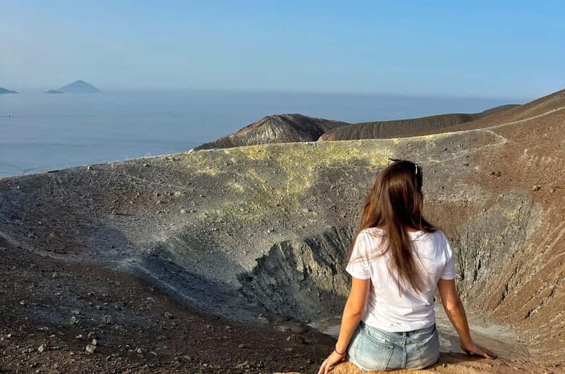 Trekking to discover the Great Crater of Vulcan - An In-Depth Look at the Volcano Trek Experience