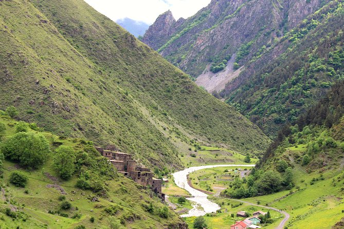 Trekking Tour From Tusheti to Khevsureti via Atsunta Pass - Key Points