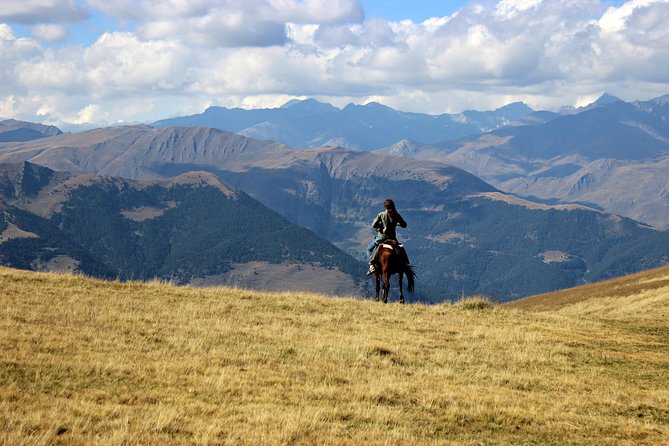 Trekking Tour From Tusheti to Khevsureti via Atsunta Pass - Equipment and Group Size
