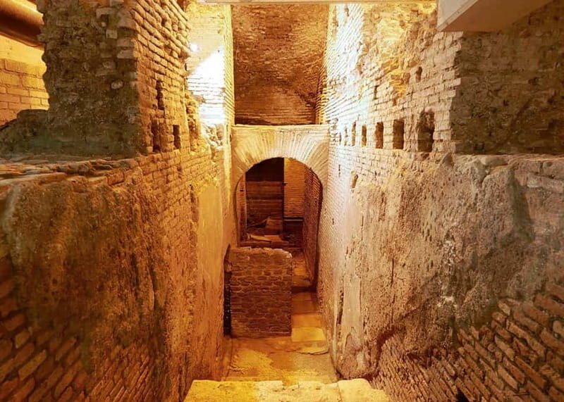 Trevi Fountain Tour: Explore Ancient Aqueduct & Roman Ruins - An In-Depth Look at the Trevi Fountain Underground Tour