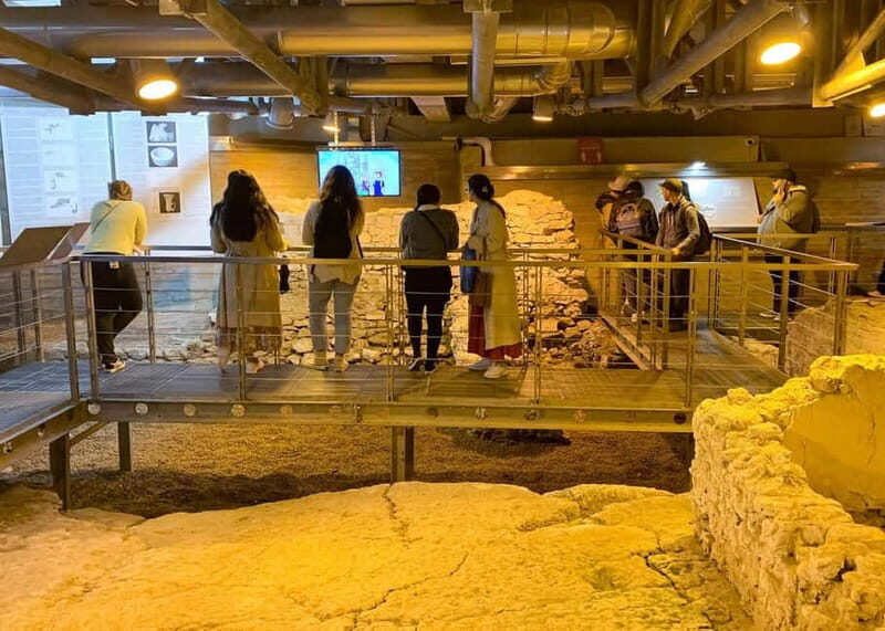 Trevi Fountain Tour: Explore Ancient Aqueduct & Roman Ruins - Who Will Love This Tour?