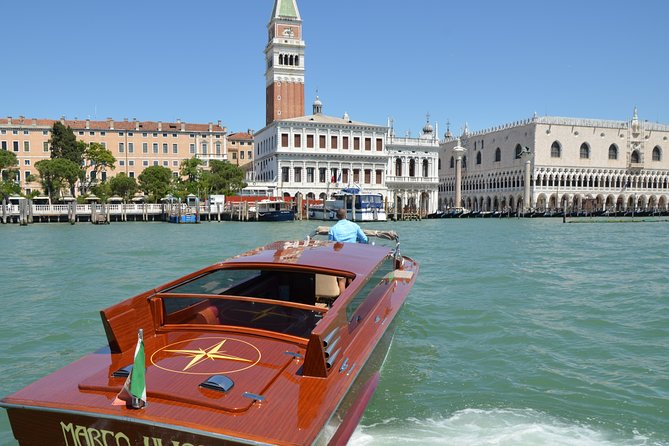 Treviso Airport Tfs to Venice Hotels by Van and Watertaxi OR VICEVERSA - Key Points