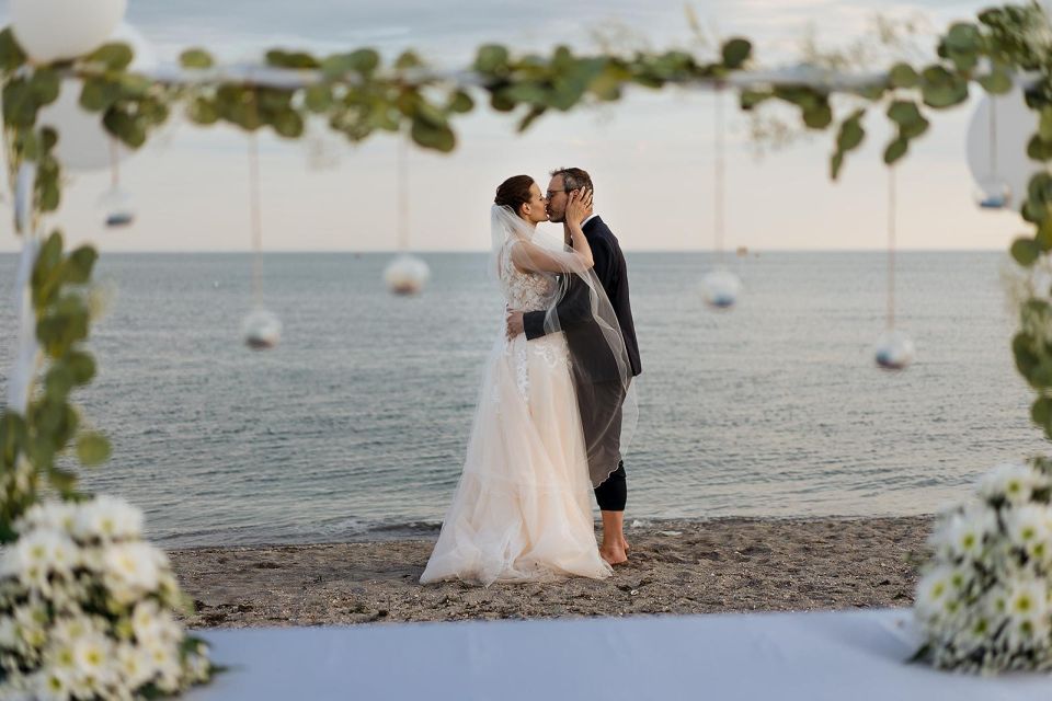 Trieste: Your Private Couple and Family Photos - Professional Photography Service